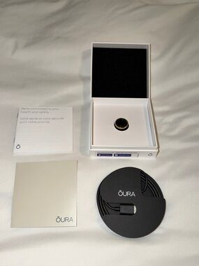 Oura ring gen 3 size 6 gold horizon